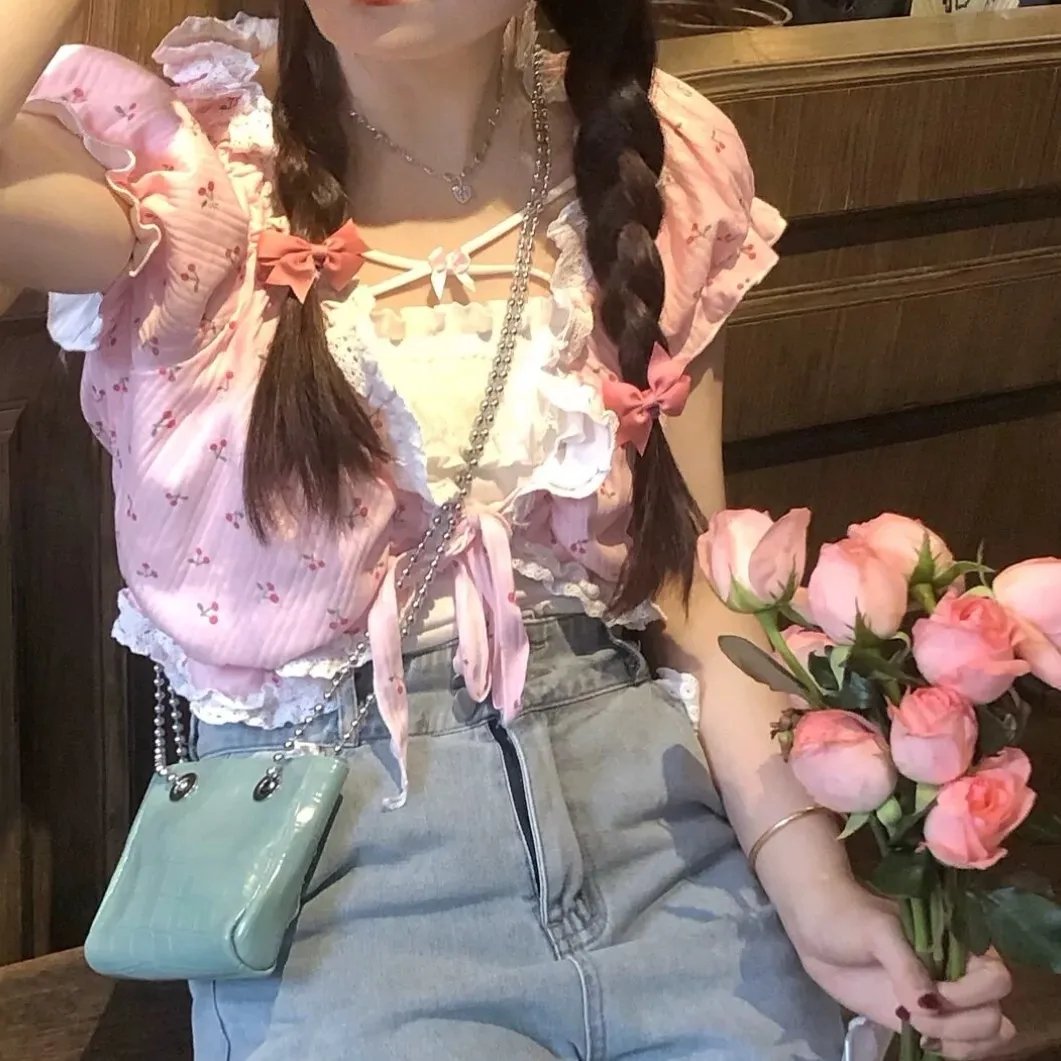 花圃里的蝴蝶